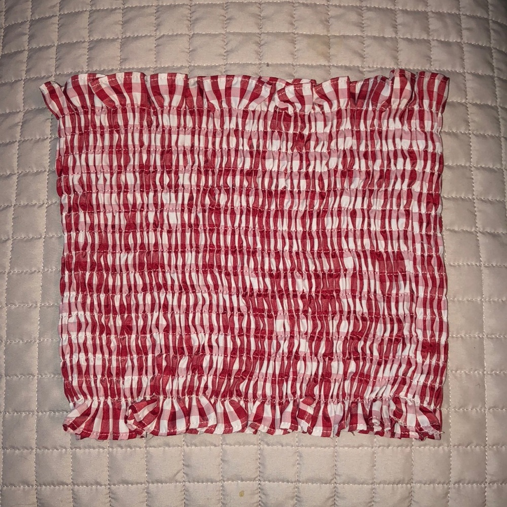 RED AND WHITE TUBE TOP